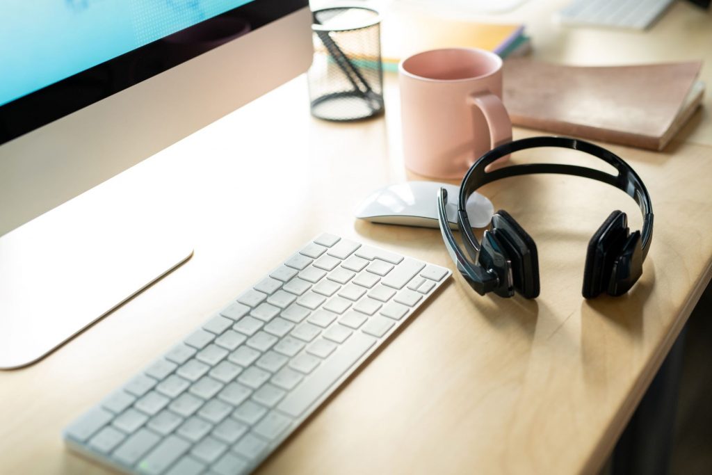 What Is a Toll-Free Number and How Does It Work?